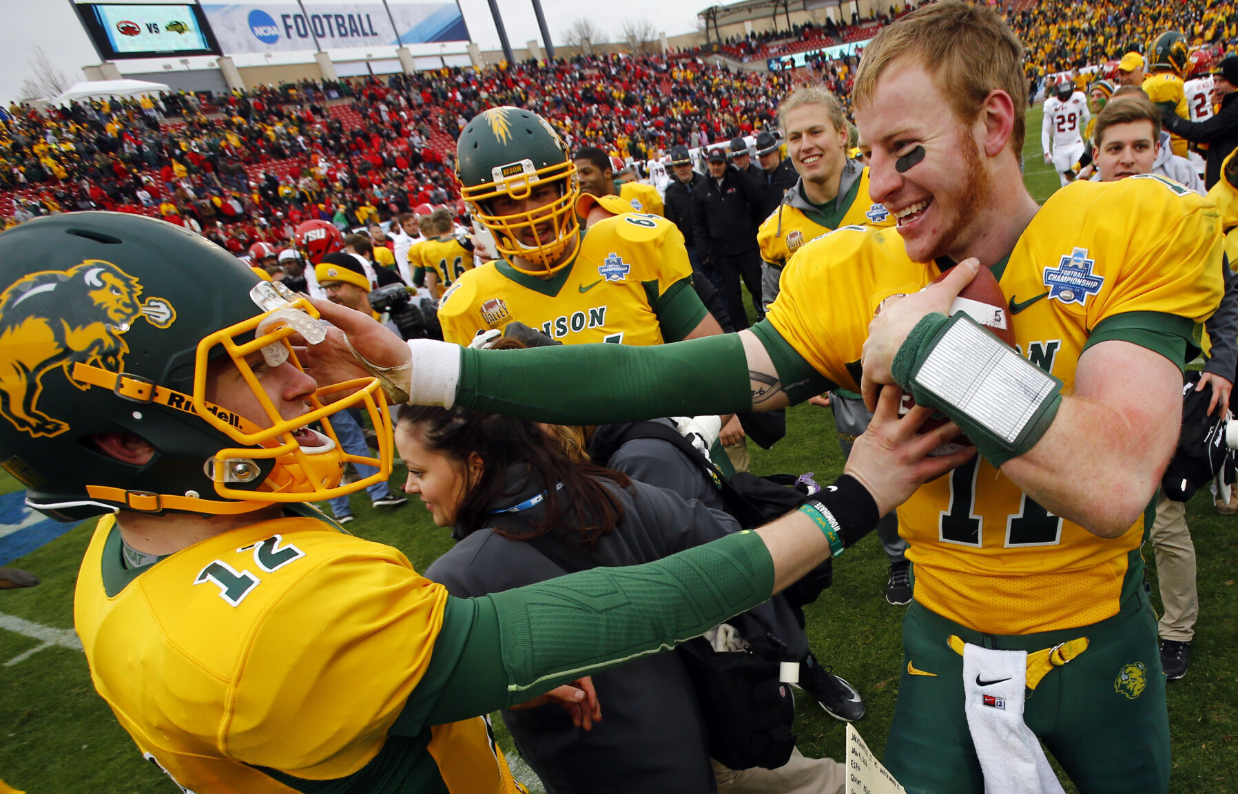 2016: Carson Wentz leads North Dakota State to unprecedented 5th straight FCS championship